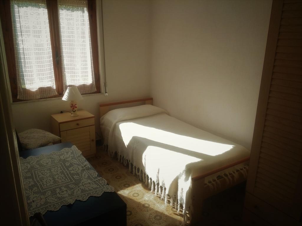 La Piazzetta Apartment Santa Caterina Di Pittinuri  Exterior foto